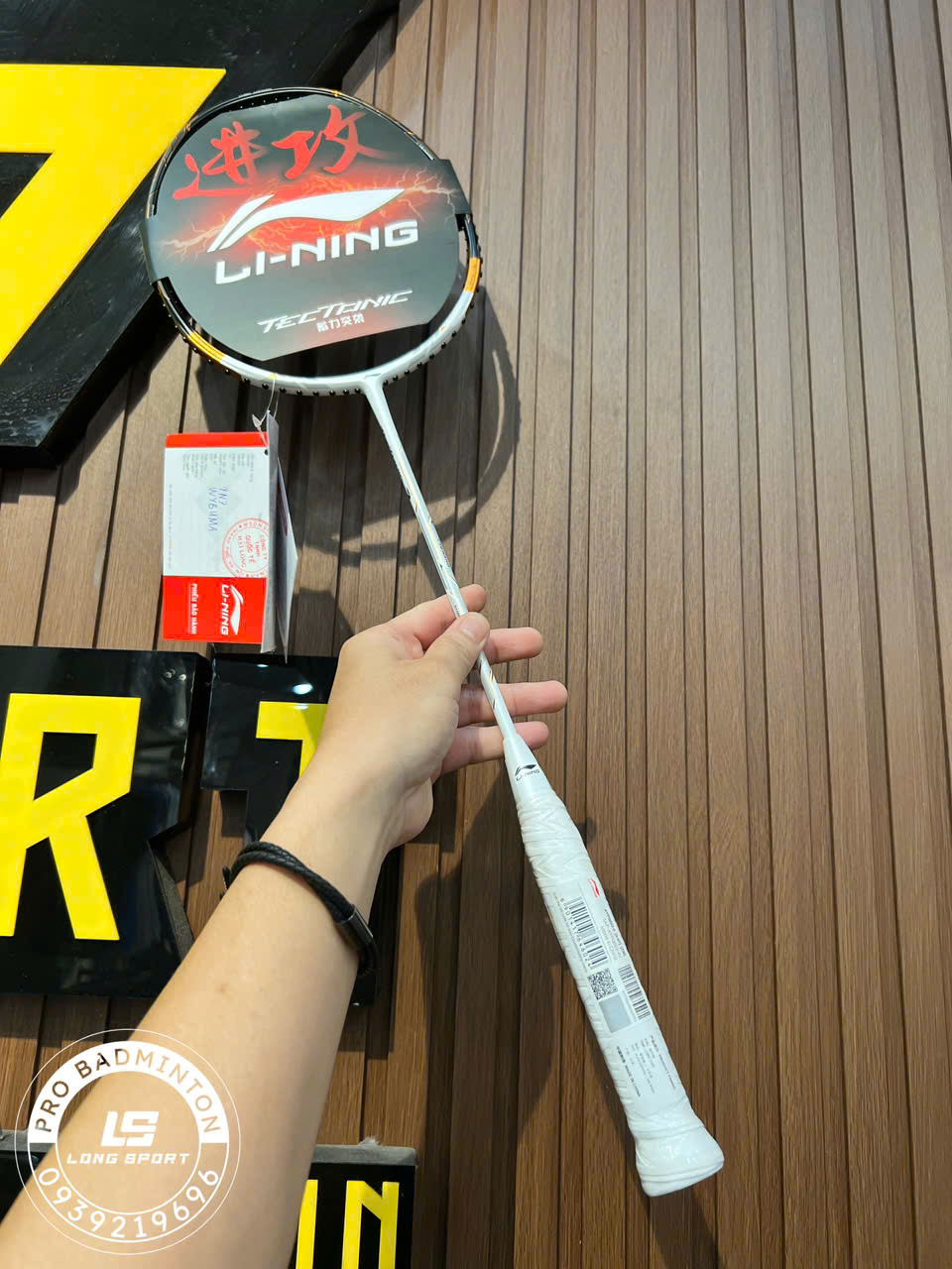 Vợt cầu lông Lining Tectonic 7