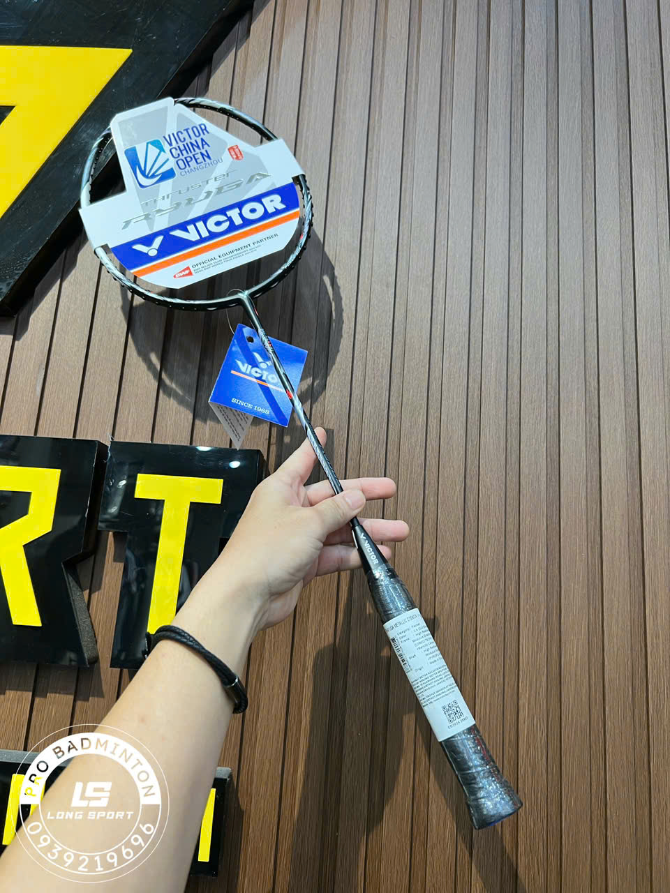 Vợt cầu lông Victor Ryuga Metallic China Open 2024